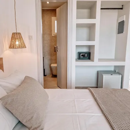 My Place Modern Living Lejlighed