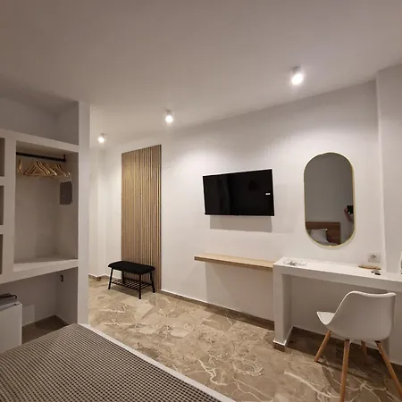 Hotel My Place *